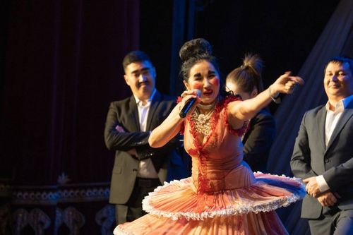 Сюзанна Ооржак удостоена нагрудного знака «Отличник культуры РТ»