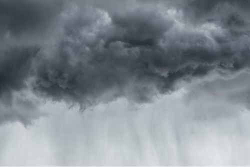 Сильные дожди и грозы: В Туве объявлено штормовое предупреждение