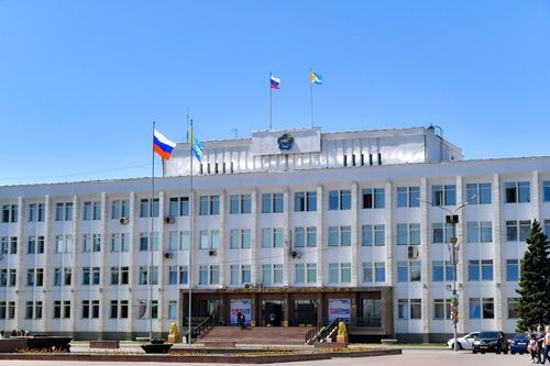 Власти Тувы отреагировали на нарушение правил проведения конных скачек