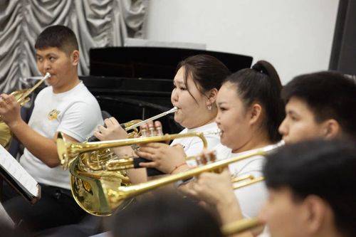Духовики и дирижеры Тувы обсудили вопросы развития оркестровой подготовки