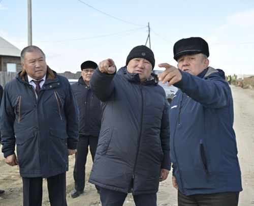 Көдээ суурларның комплекстиг хөгжүлдези: Тываның Баштыңы Эрзинде орук ажылдарын хынаан