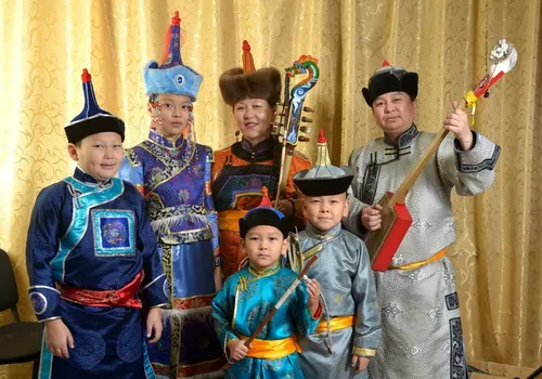 Глава Тувы отметил достижения в сфере культуры