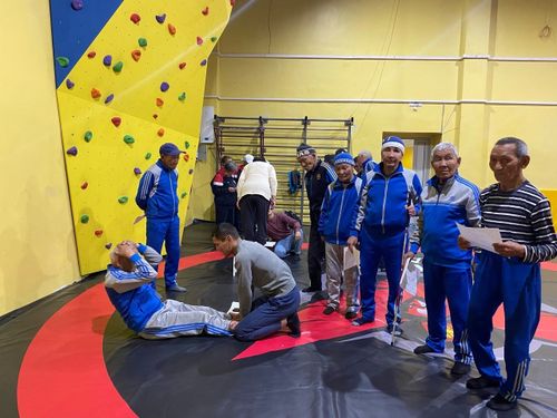 Чеден алды харлыг хоочуннуң тергиин спортчу көргүзүү