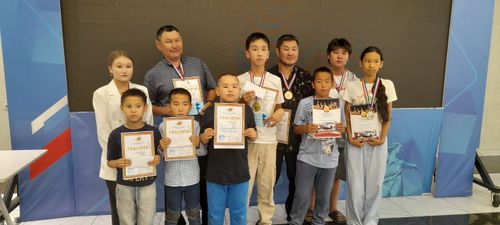 В Кызыле прошел республиканский турнир по шахматам с укороченным контролем времени