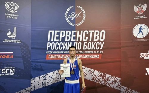 Батыр Салчак — в тройке сильнейших боксеров России