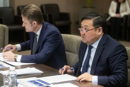 Глава Тувы встретился с министром сельского хозяйства РФ