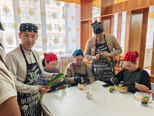 Студенты ТувГУ сдали необычный экзамен по дисциплине «Технология приготовления пищи»