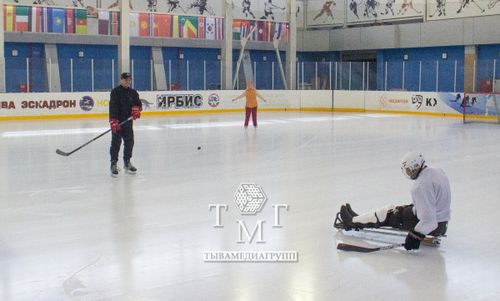 Тува открывает новые горизонты: следж-хоккей для ветеранов боевых действий