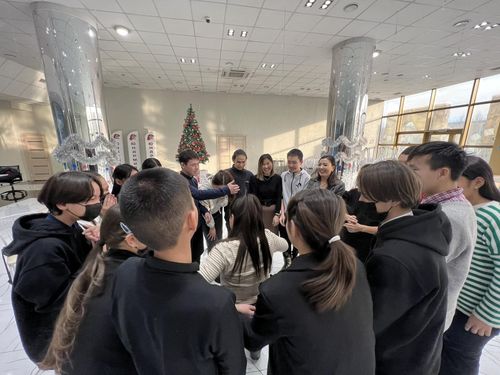 Место, где всегда поймут: Как работает Подростковый центр «Лидер»?