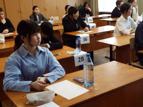 В Туве прошел пробный ОГЭ по математике для девятиклассников