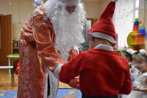 УФСИН продолжает акцию «Подари радость детям»