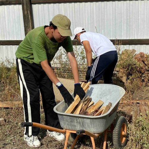 Как молодежное движение «Добрые сердца Тувы» поддерживает семьи участников СВО
