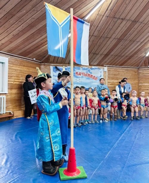 Тыва хүреш оюнун сайзырадырынга идиг бээр төлевилел