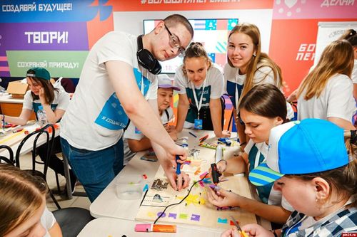 Школьников и студентов Тувы приглашают принять участие в новом сезоне «Большой перемены»