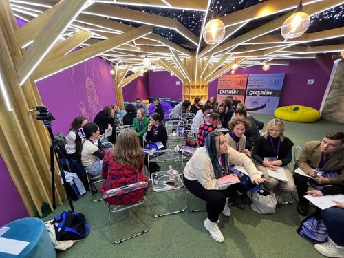 Команда Школы креативных индустрий Тувы на Первом Всероссийском съезде школ креативных индустрий в Москве