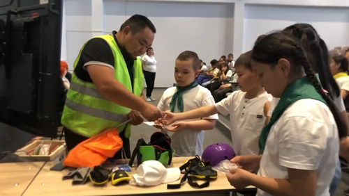 К ученикам Аграрного лицея в Сукпаке приехала «Лаборатория безопасности»