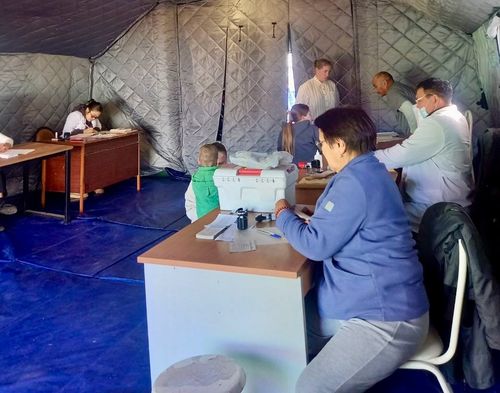 Детям Тоджинского района оказали медицинские услуги