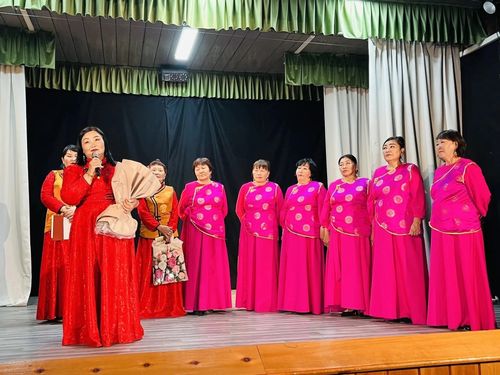 В Чадане представили новую книгу стихов Кара Нассык-оол
