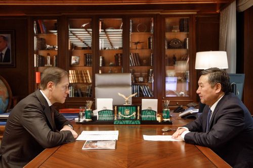 Глава Тувы обсудил с министром промышленности и торговли России реализацию Комплексного плана энергоснабжения Тувы