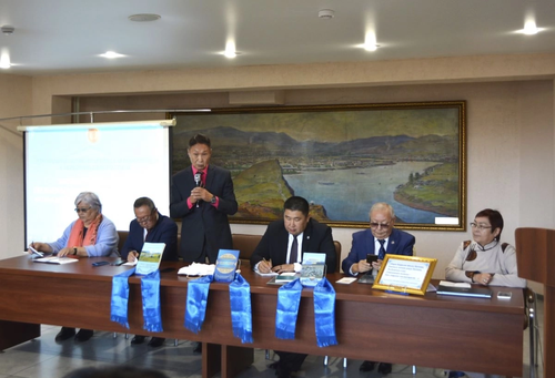 В Туве впервые прошла Межрегиональная конференция о зарубежных тувинцах и их культуре