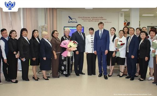 Россияның өөредилге сайыды Тывада өөредилге инфратургузуун эде чаартканының түңнелдерин үнелээн