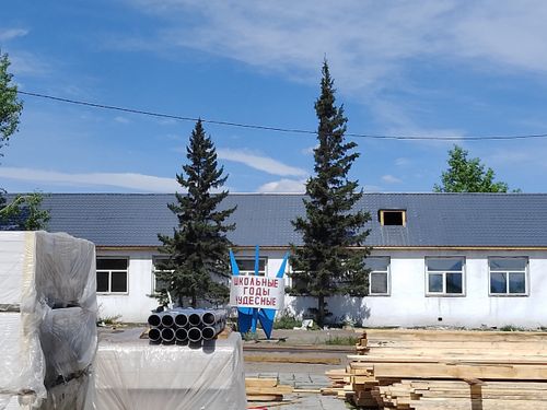 В шести школах Тувы продолжается капитальный ремонт