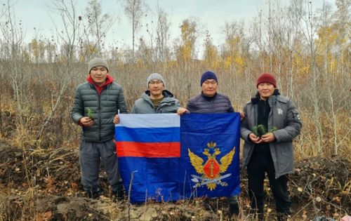 Коллектив исправительного учреждения Шагонара принял участие в всероссийской акции «Сохраним лес»
