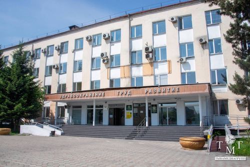 Минздрав Тувы обновил график работы в праздничные дни нового года