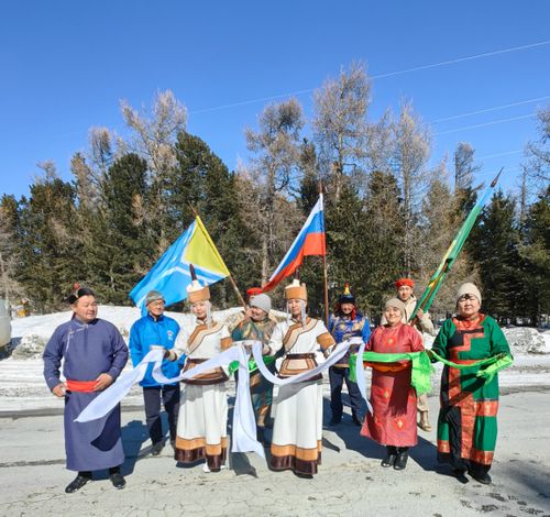 Знамя тувинских добровольцев передано Монгун-Тайгинскому району