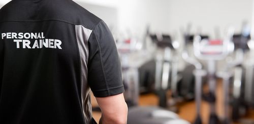 Сегодня спортивные тренеры отмечают свой профессиональный праздник