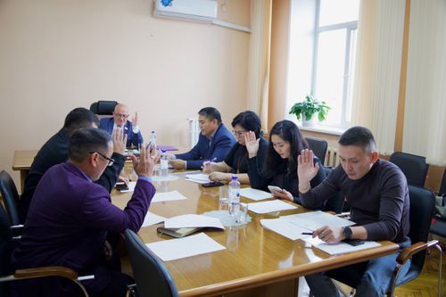 В мэрии Кызыла обсудили обращения по вопросам градостроительной деятельности