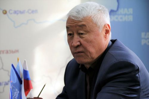 Тыва дылывысты аныяк салгалдарга байлак хевээр дамчыдар