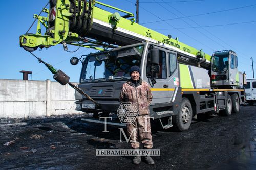 «Вместе мы едины». Автокрановщики ООО «Олчей» помогают в устранении последствий аварии на Шагонарской ТЭЦ