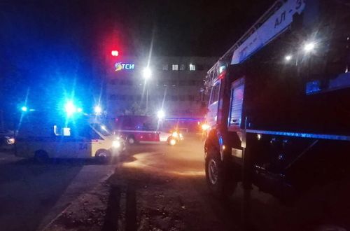 В Туве пять человек отравились угарным газом при пожаре