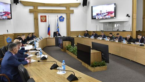 Глава Тувы провел первое в этом году заседание пограничной комиссии