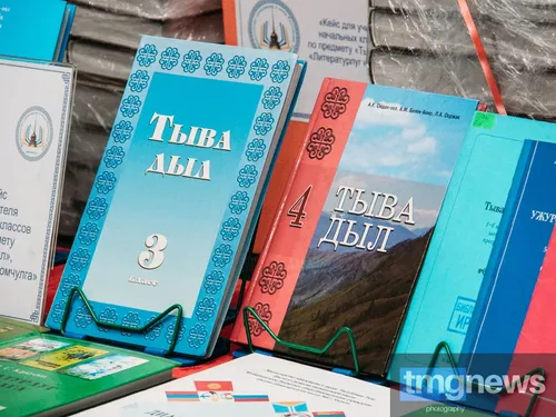 Сегодня отмечают Международный день родного языка