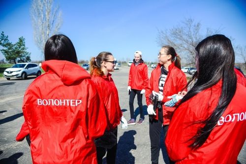 Волонтеры России отмечают свой профессиональный праздник