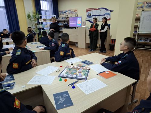 От хаоса к финансовой дисциплине: деловая игра «Время денег» прошла в Кызыле