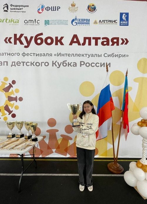 Юная Анастасия Ооржак увеличила шансы участия в Высшей лиге первенства России по шахматам