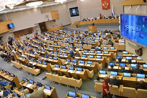 Госдума приняла во втором чтении поправки в налоговую систему