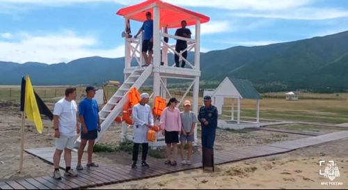 В Туве на озере Чагытай открыли оборудованный пляж