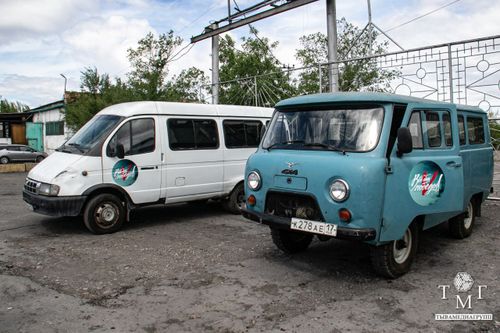 «Все для Победы!»: Жители Тувы продолжают передавать машины в помощь бойцам на СВО