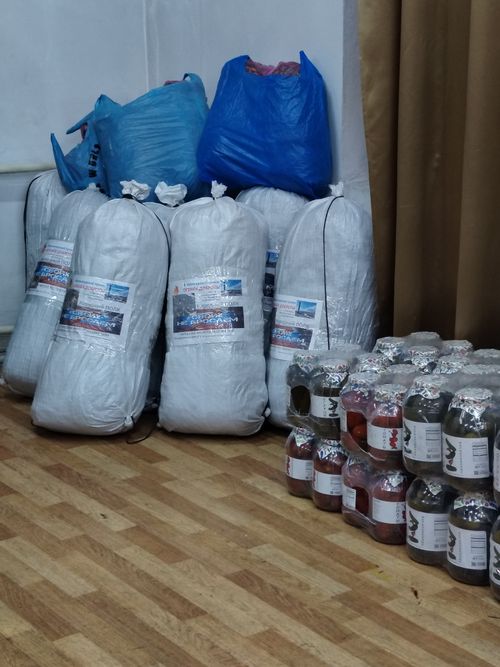 Предприятия и жители Тувы передали гуманитарную помощь для участников СВО к празднику Шагаа