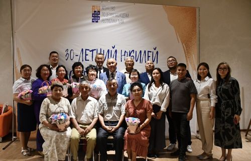 В Туве отметили 30-летний юбилей государственной молодежной политики
