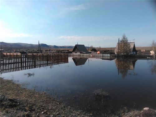 Спасатели Тувы напомнили о правилах поведения при угрозе подтопления
