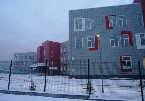 Чыл төнчүзүнге чедир 825 олуттуг дөрт улуг школа тудуу доостур