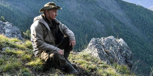 Владислав Ховалыг поздравил Президента России Владимира Путина с днём рождения