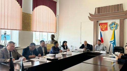 В Туве состоялось зональное совещание по подготовке к весенне-полевым работам