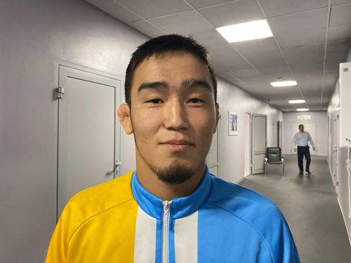 Двое борцов из Тувы вышли в финал 33-го Чемпионата России по вольной борьбе