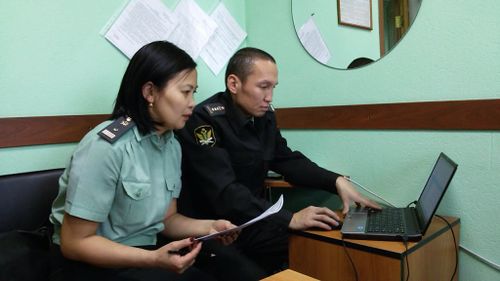 Приставы Тувы рассказали, как заставить алиментщика содержать своего ребенка